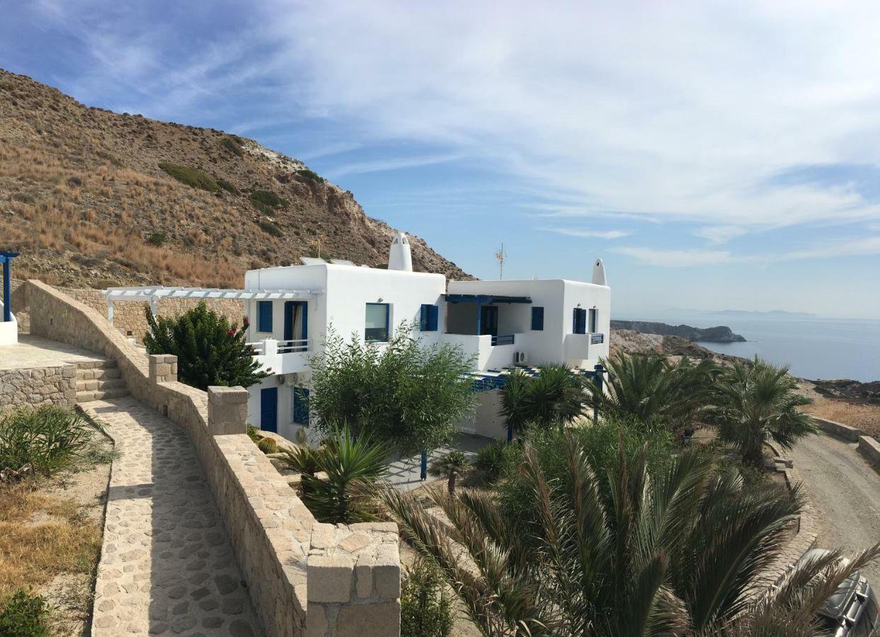 Heavenly Milos Suites Agia Kiriaki Beach  Extérieur photo
