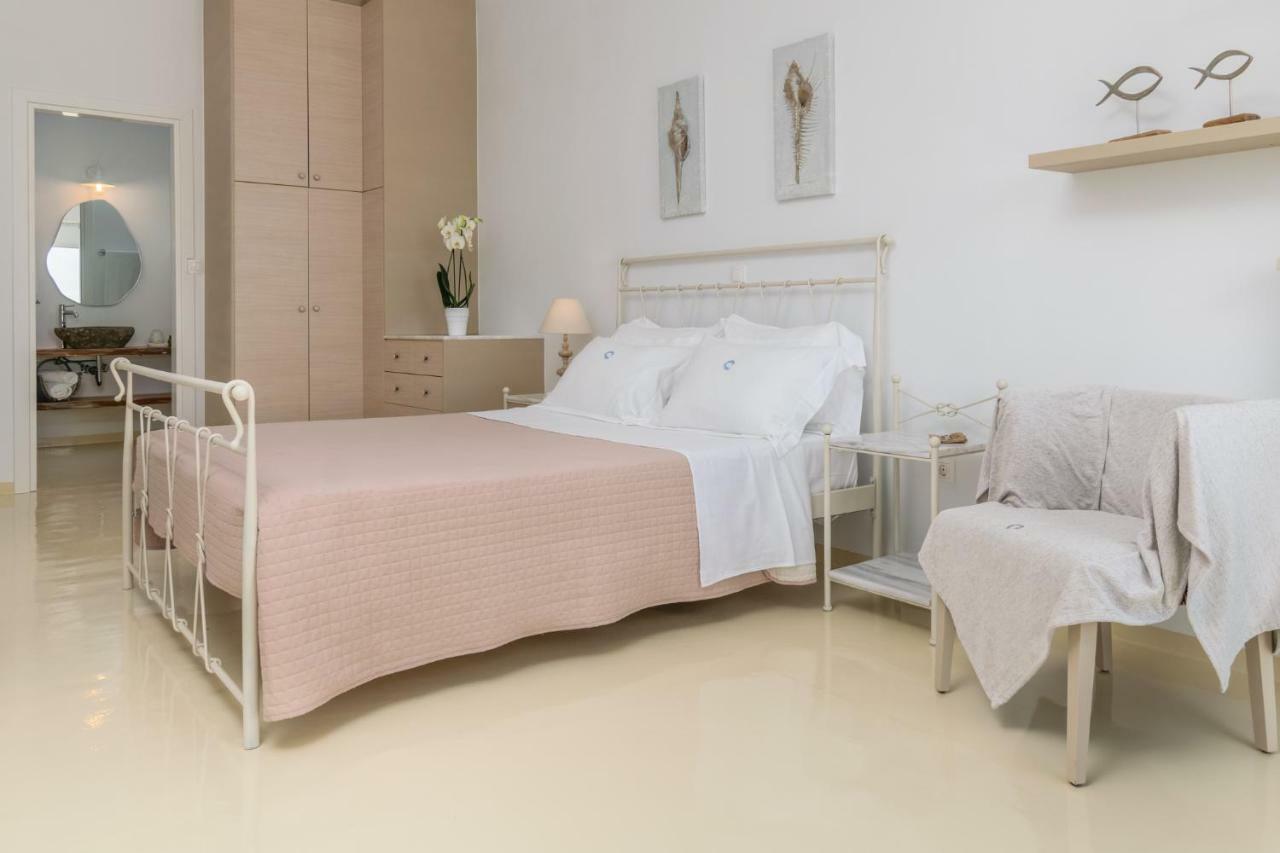 Heavenly Milos Suites Agia Kiriaki Beach  Extérieur photo